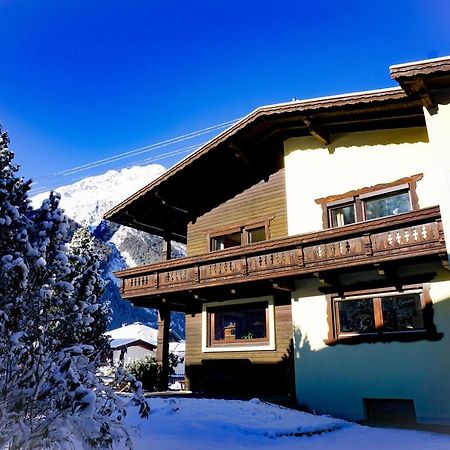 Villa Berghaus Praxmarer Längenfeld Esterno foto